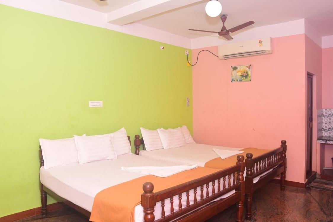 Selvasi Beach Cottage Auroville Exterior foto