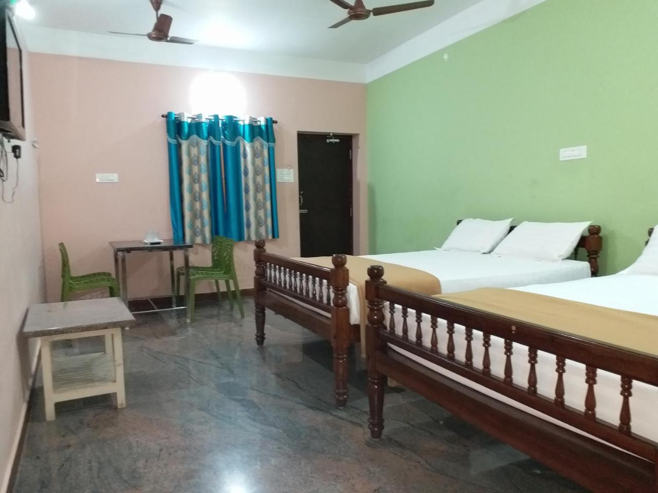 Selvasi Beach Cottage Auroville Exterior foto